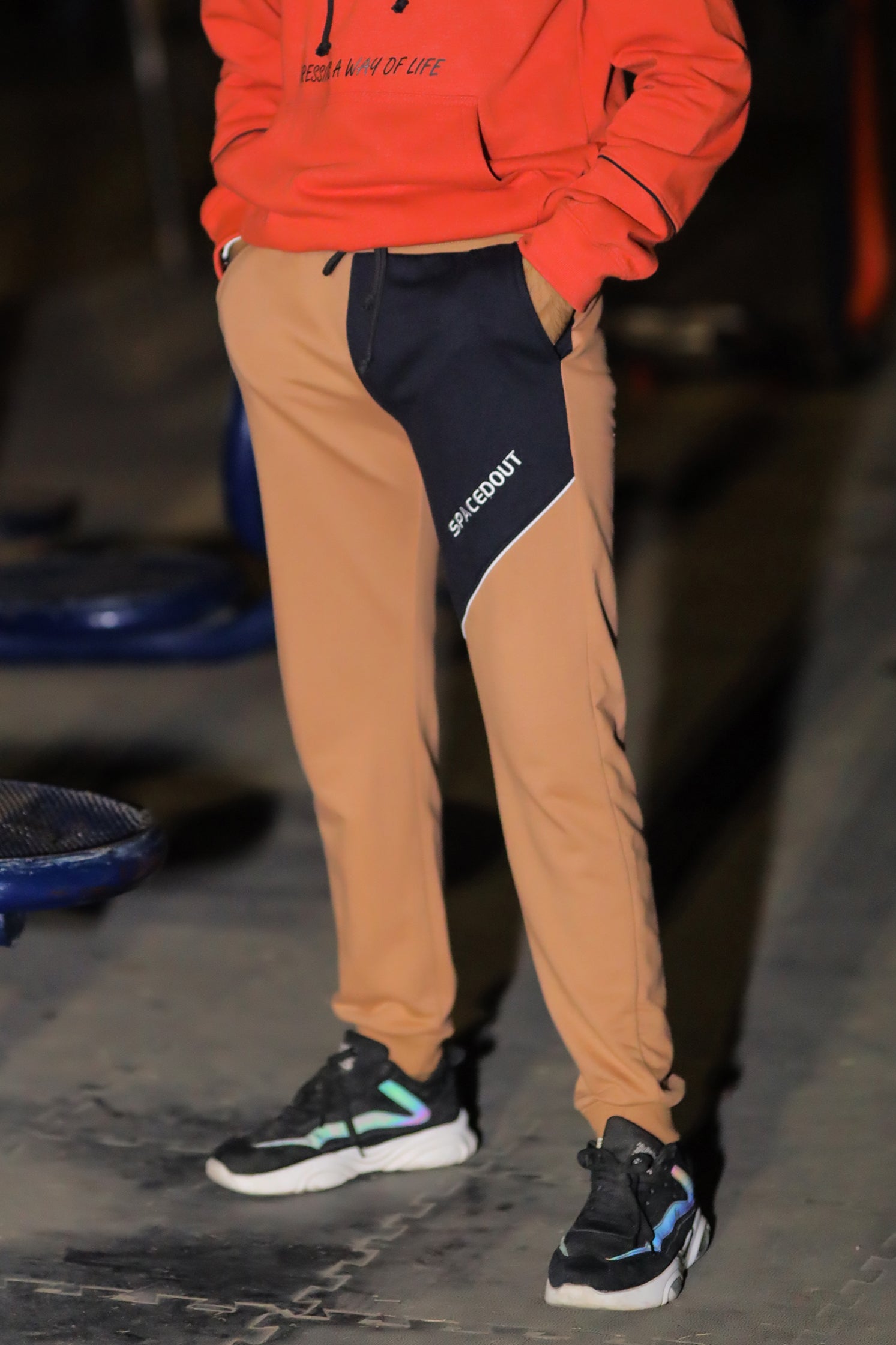 MEN'S COLOR BLOCK TROUSER WITH EMB