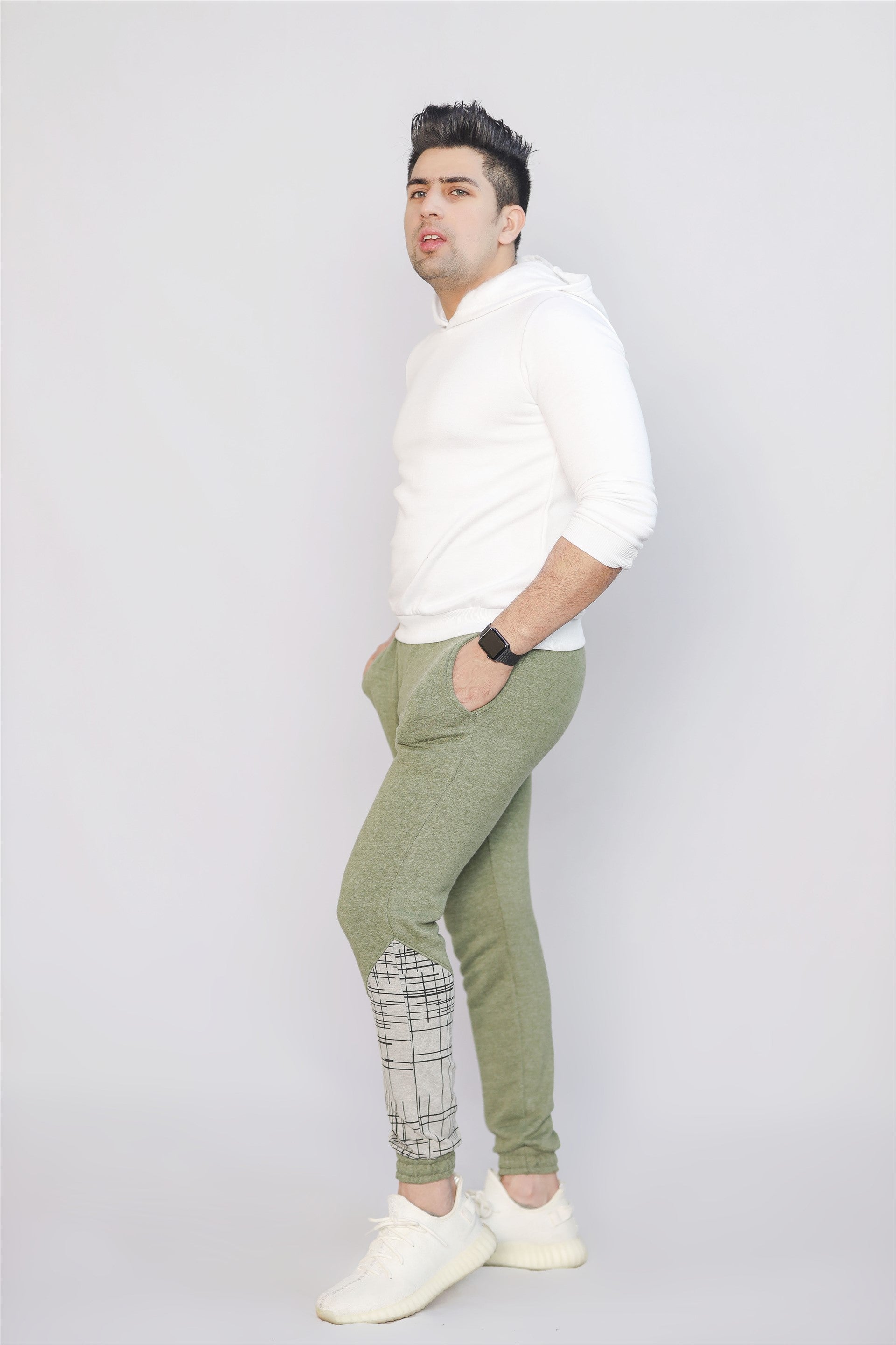 MEN'S COTTON KNITTED TERRY TROUSER GREEN WITH PRINT PATCH