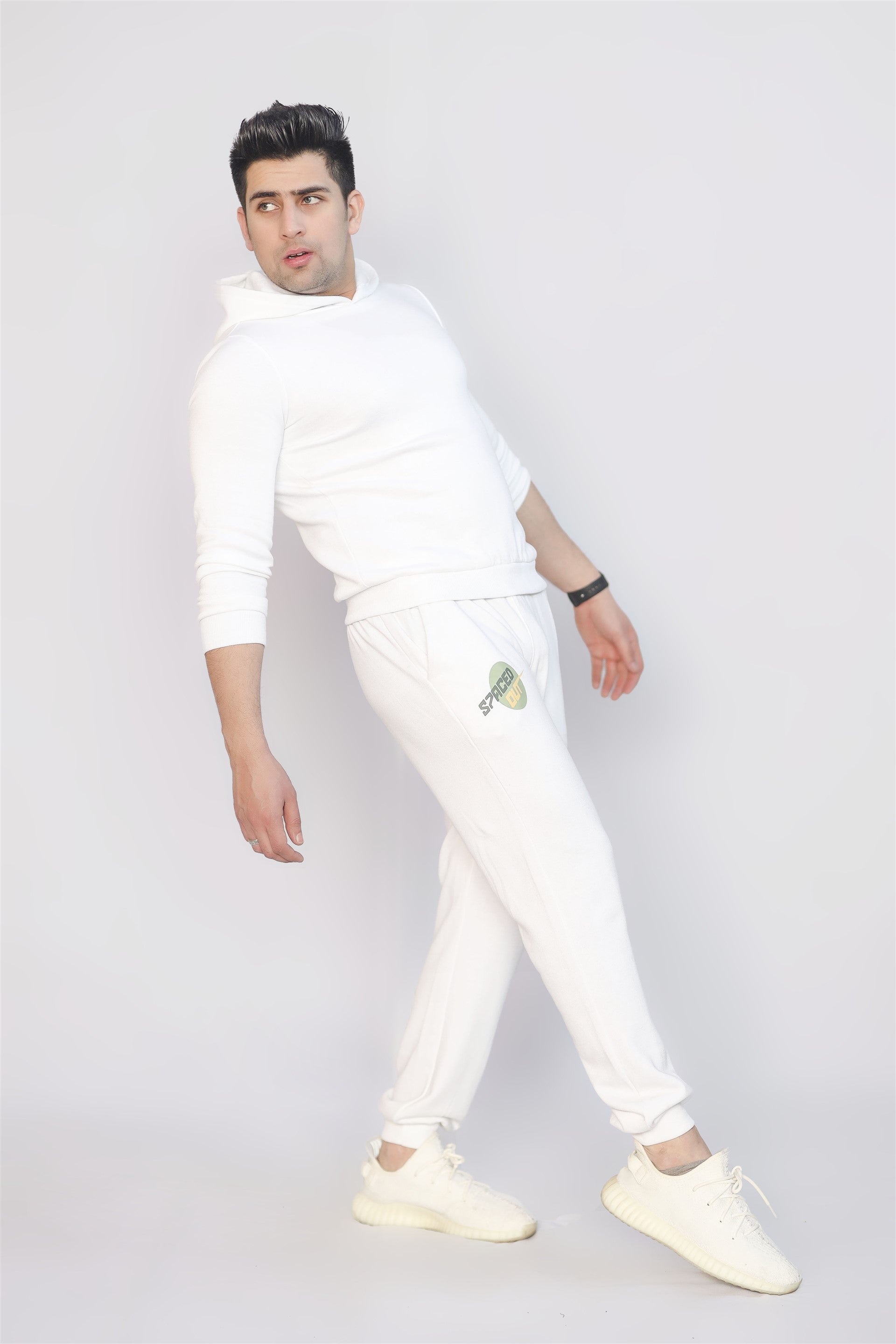 MEN'S COTTON KNITTED WHITE TERRY TROUSER WITH SPACEDOUT PRINT