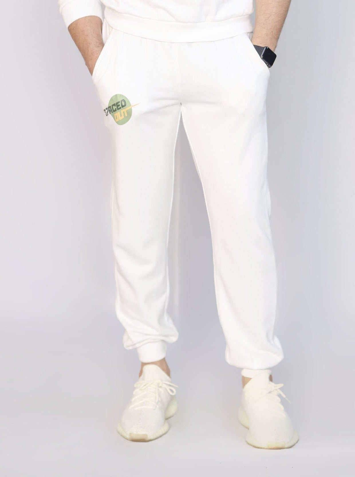 MEN'S COTTON KNITTED WHITE TERRY TROUSER WITH SPACEDOUT PRINT