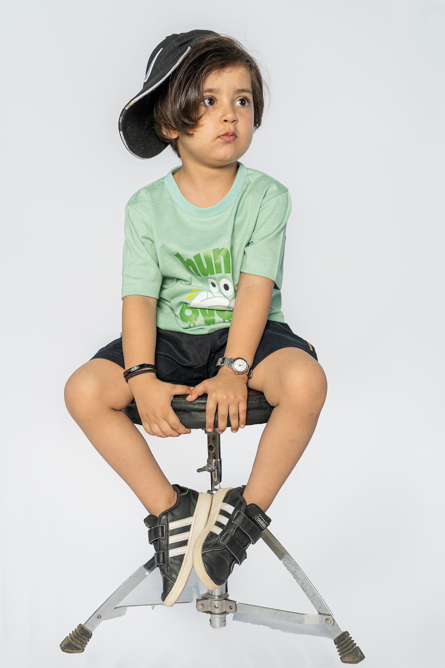 KID'S T-SHIRT PASTEL GREEN "HUNG OVER" PRINTING