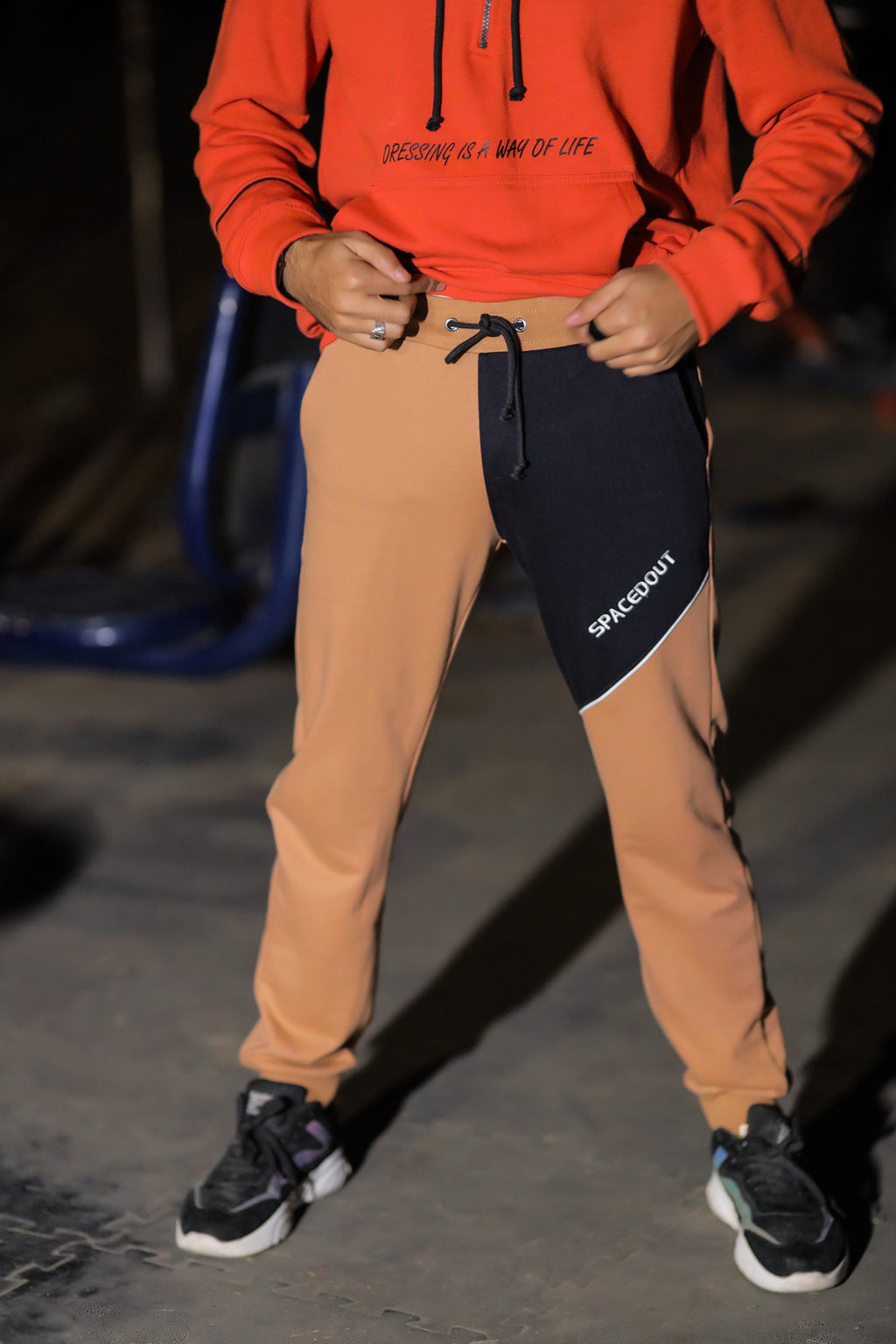 MEN'S COLOR BLOCK TROUSER WITH EMB